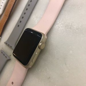 Apple Watch Series 2 38 mm gold